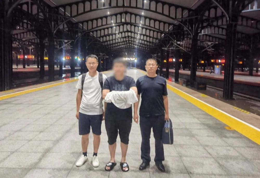 架设游戏私服违法吗？